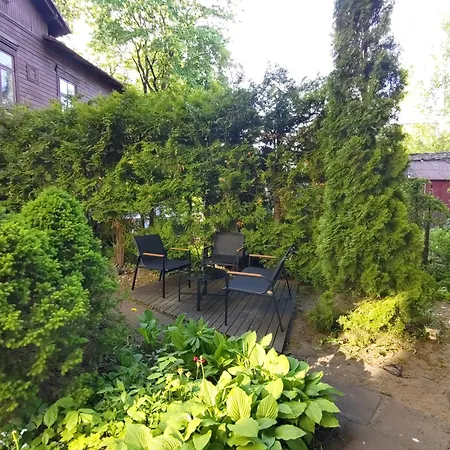 Апартаменты Jaama & Office In A Historic Wooden House
