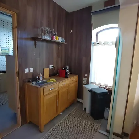 Jaama & Office In A Historic Wooden House Таллин